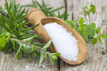 Healthy sea salt and fresh herbs © Miroslawa Drozdowski
