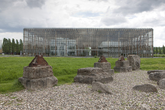 Verwaltungsgeb&auml;ude aus Glas in Herne