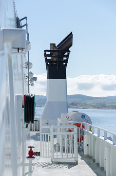 Schiff F&auml;hre Schlot Detail