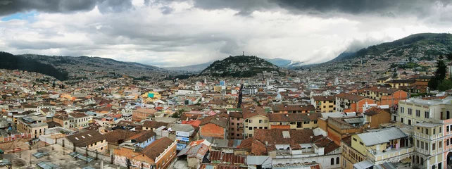 Fotobehang Panoramic views of El Panecillo © estivillml