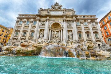 Fototapeta na wymiar Trevi fountain Rome