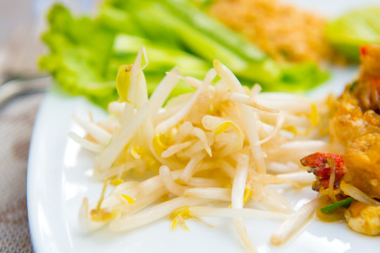 Close up image of Thai food Pad thai