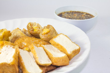 Fried tofu, vegetarian food