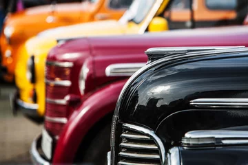 Fotobehang parade van luxe vintage auto& 39 s © milazvereva
