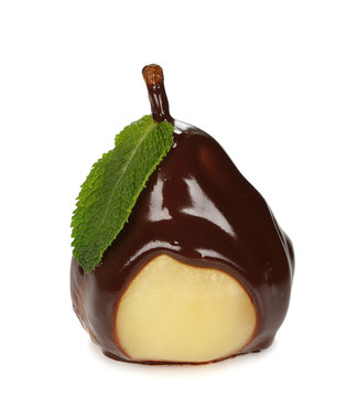Pear with chocolate sauce