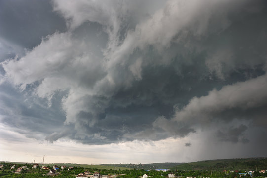 Let the storm begins