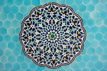 Foto auf Acrylglas Mittlerer Osten islamisches mosaikmuster mit blauen fliesen