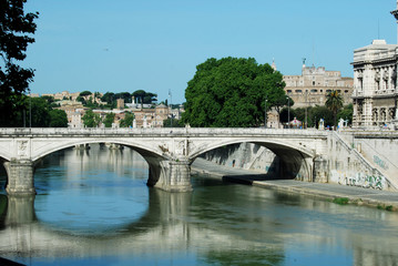 Naklejka premium Bridges over the Tiber river in Rome - Italy