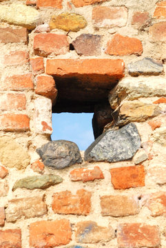 Buco nel muro