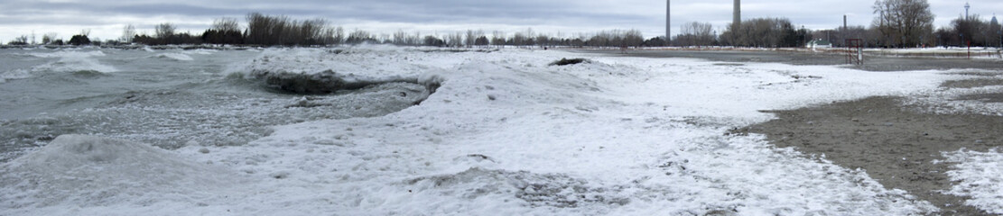 Snow covered coast, Toronto, Ontario, Canada