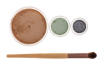 Mineral make-up isolated