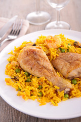paella with chicken