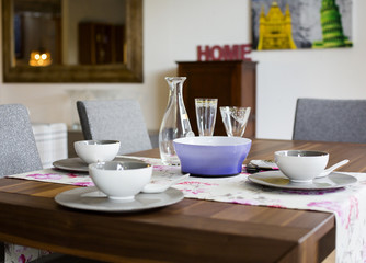 table with dishes