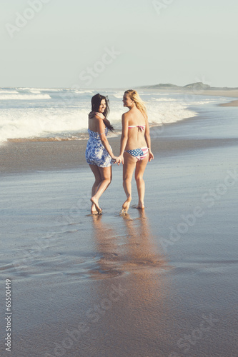lesbian teens on the beach Canadas biggest porn