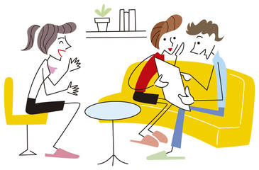 カップルに説明するビジネスウーマン