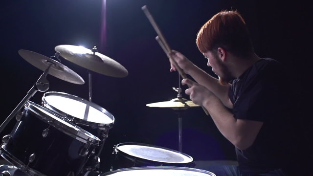 Cymbalist Bilder – Durchsuchen 41 Archivfotos, Vektorgrafiken und ...