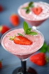 strawberry smoothie