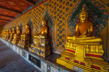 Buddha statue at Wat Arun on