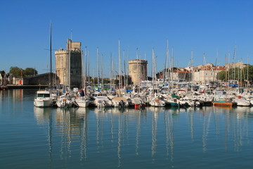Fototapeta na wymiar Vieux port de La Rochelle