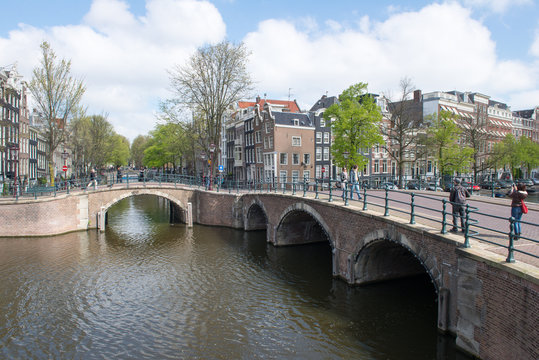 Promenade dans Amsterdam © Yvann K