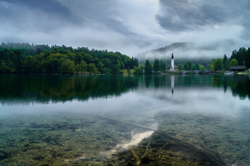 kościół nad jeziorem Bohinj,Alpy Julijskie,Sowenia