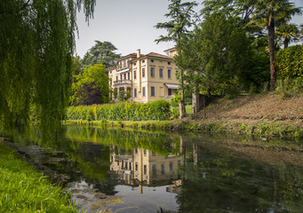 Fototapeta na wymiar przedmieścia Treviso we Włoszech