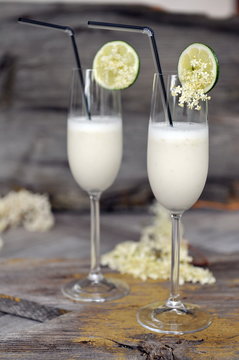 Summer Sorbet Cocktails With Elderflowers