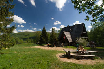 Schronisko górskie Bacówka pod Małą Rawką, Bieszczady © Piotr Szpakowski
