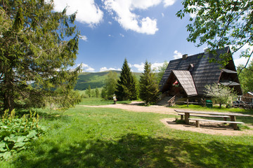 Schronisko górskie Bacówka pod Małą Rawką, Bieszczady © Piotr Szpakowski