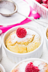 Raspberry cakes