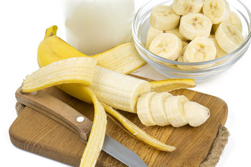 sliced banana and milk