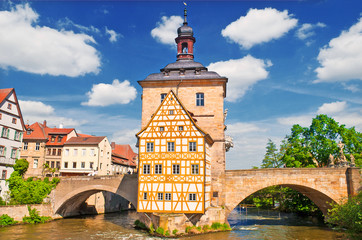 Das malerische Bamberger Rathaus in Franken