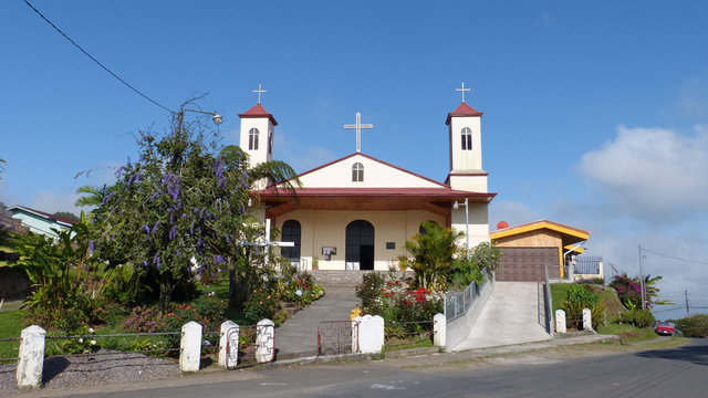 Iglesia de Santa Cruz, Cartago, Costa Rica