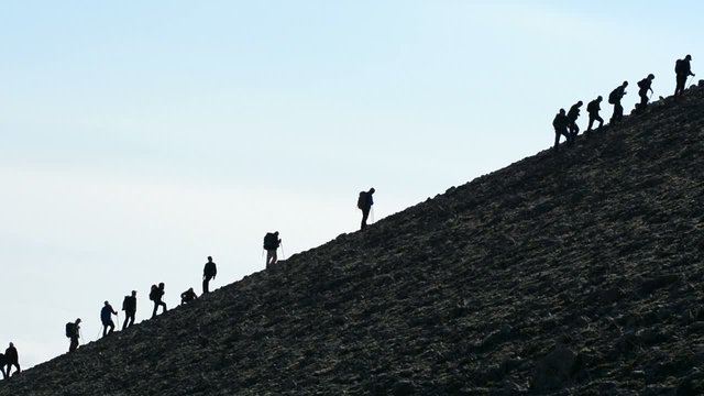 eğimli dağlarda  tırmanış