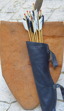 arrow bow quiver exhibition of medieval marketplace