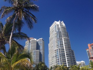 Fototapeta na wymiar Miami Beach Hotels