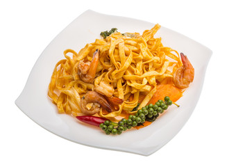 Fried noodles with shrimps