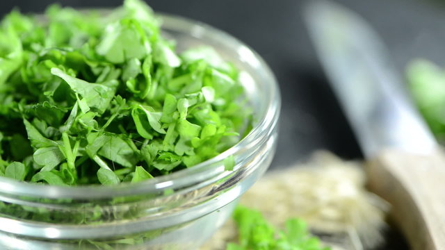 Small portion of fresh cutted Parsley (loopable video)