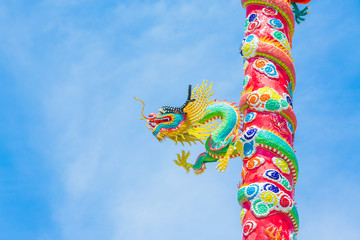 dragon statue
