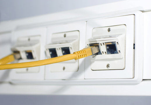 Internet hub