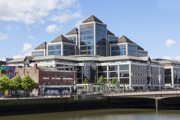 Modernes Bankgebäude in Dublin, Irland