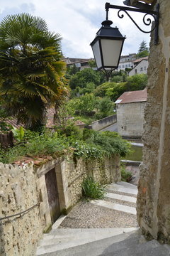 Escalier tournant à Aubeterre-sur-Dronne