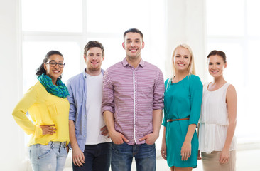 Obraz premium happy creative team in office