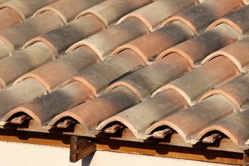Tuiles romanes panachées
