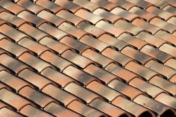 Toit de tuiles en Provence