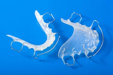 Crédence de cuisine en verre imprimé Cristaux support d& 39 attelle de retenue des dents orthodontiques