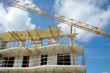chantier immeuble en construction