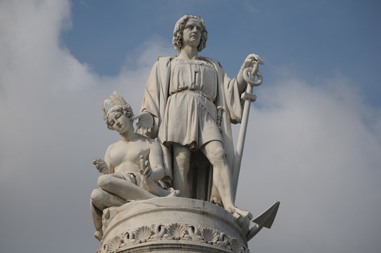 statua di cristoforo colombo