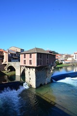 Pont vieux et vieux moulin, Millau 