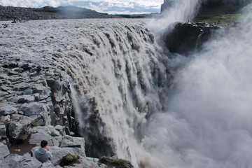 Beatiful Vibrant Picture of icendic waterfall in iceland